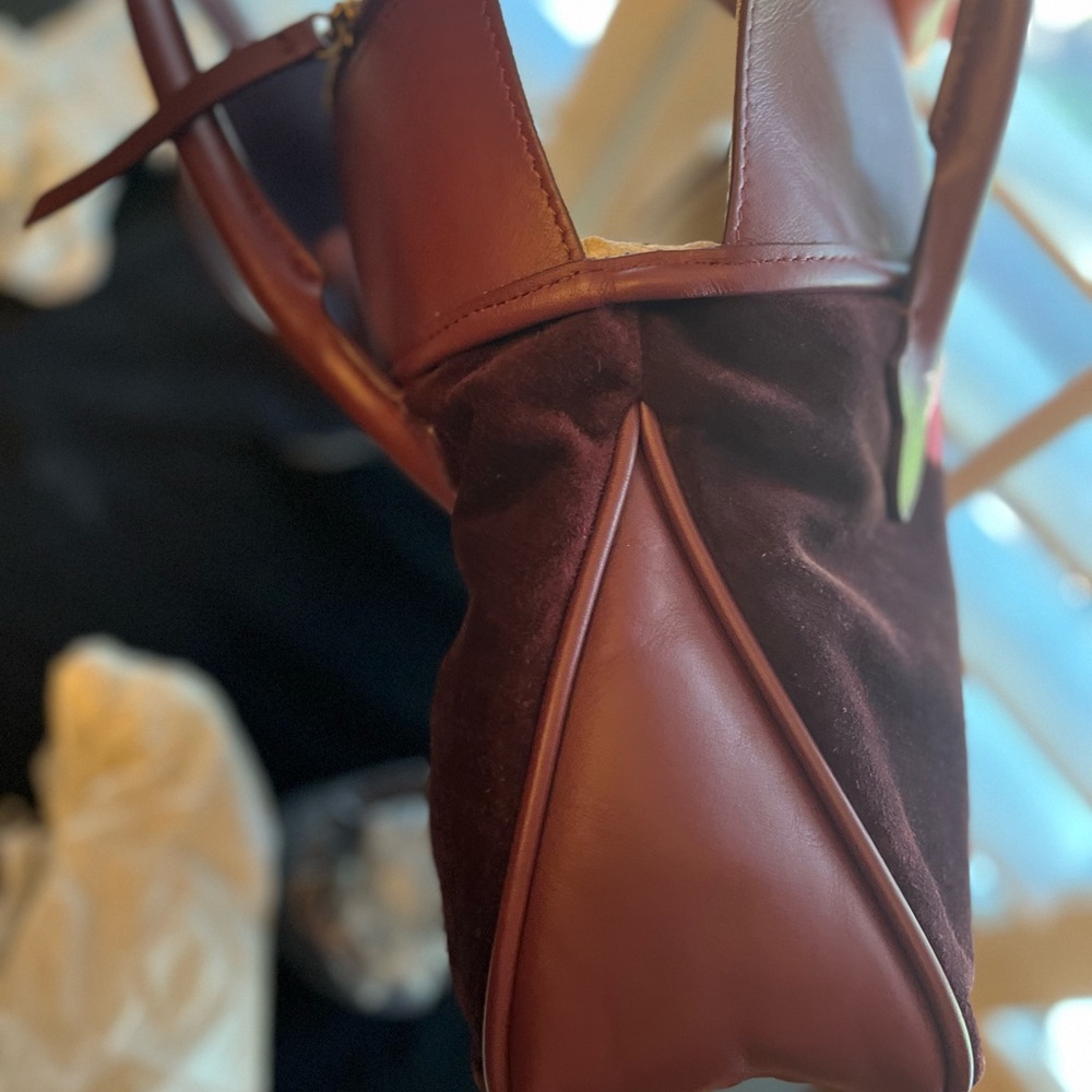 Lucchese Two-Tone Leather Handbag - Picture 10 of 13